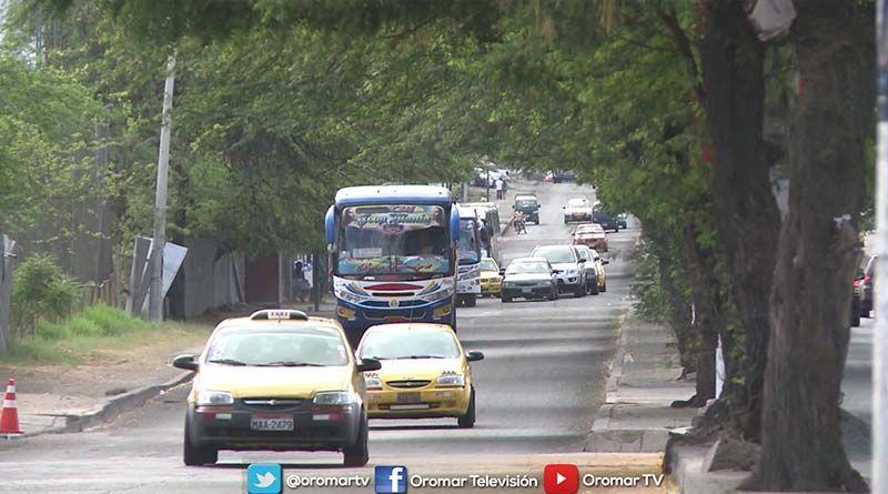 Imagen de la noticia: Cuatro líneas de buses cambiarán ruta en Manta