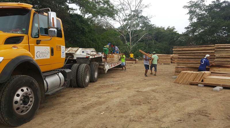Imagen de la noticia: Manabí: Damnificados en Flavio Alfaro recibieron casas