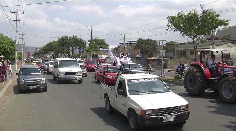 Imagen de la noticia: Manabí: Candidatos piden votos con actividades
