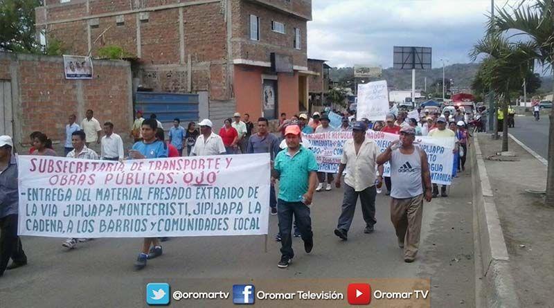 Imagen de la noticia: Protestas por inconvenientes en la transportación rural de Jipijapa