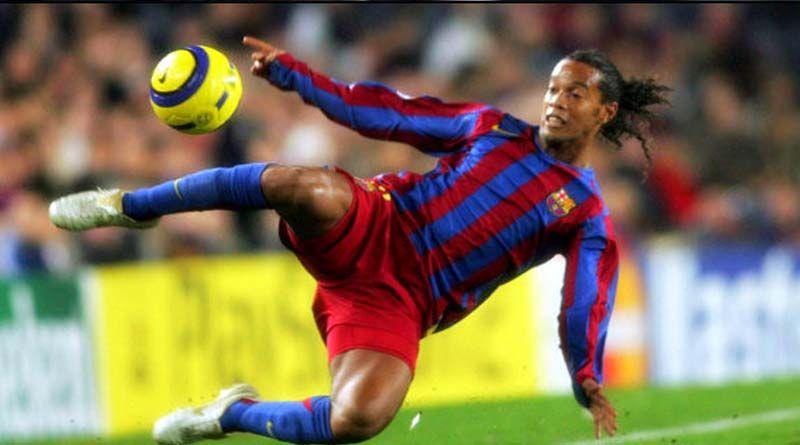 Imagen de la noticia: Ronaldinho anuncia su posible retiro de las canchas
