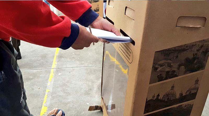Imagen de la noticia: Personas privados de la libertad ejercen derecho al voto