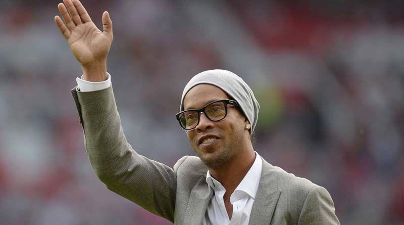 Imagen de la noticia: Ronaldinho es el nuevo embajador azulgrana