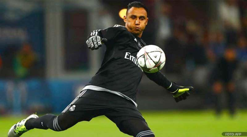 Imagen de Controvertido balonazo de Keylor Navas a periodista