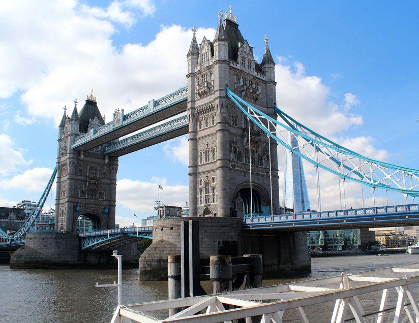 Imagen de la noticia: Europe Largest City in Europe: London, England (13,879,757 (2015))