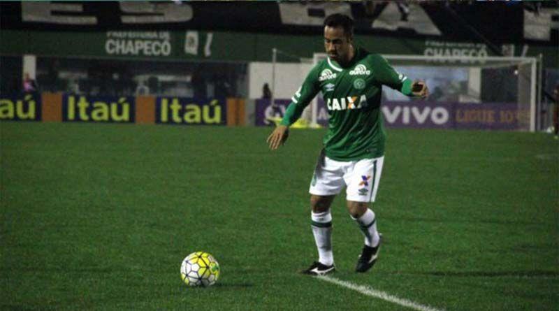 Imagen de la noticia: «Sobreviviente» del Chapecoense fue despedido por un tuit