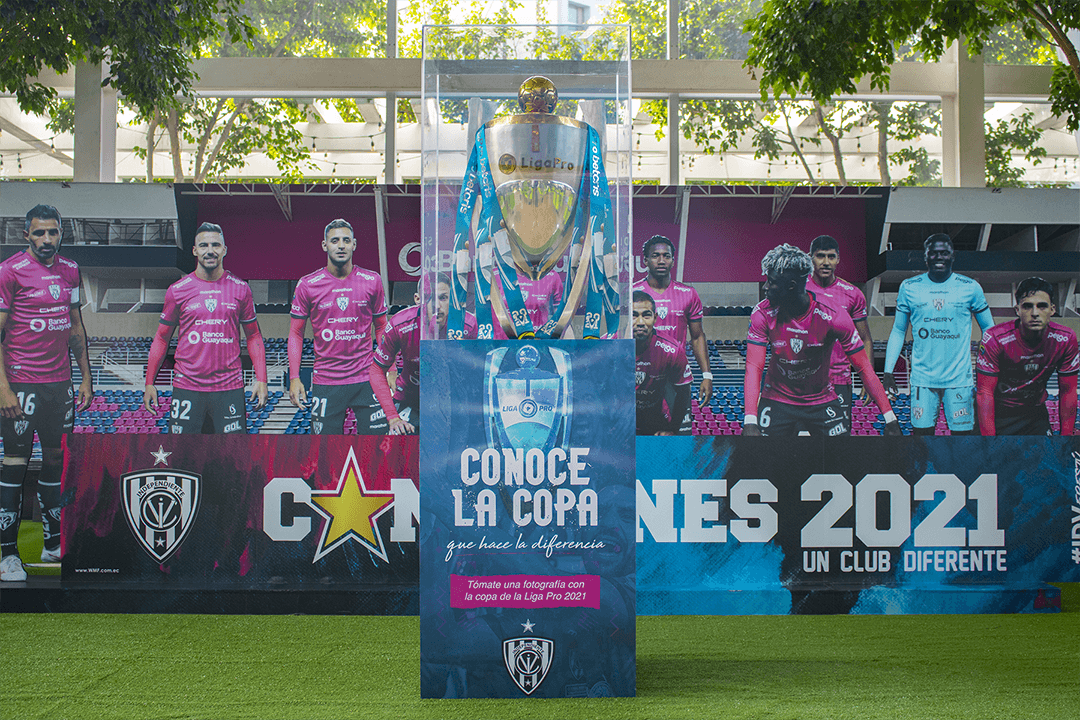 Imagen de la noticia: ¿Dónde puedo tomarme una foto con la Copa de la LigaPro?