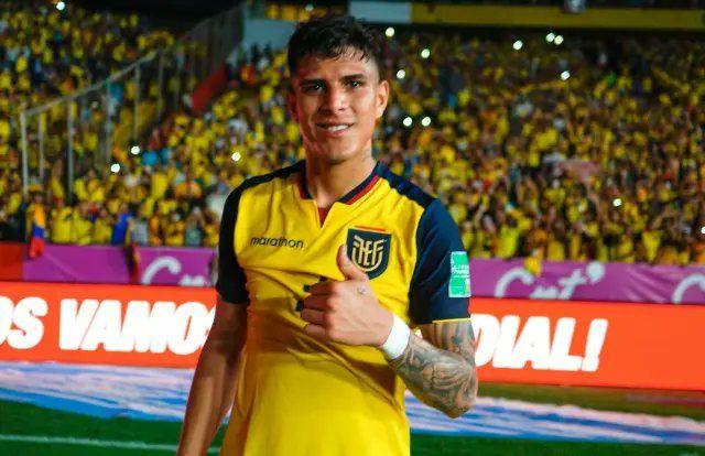 Piero Hincapié entre los mejores del mundo según estudios