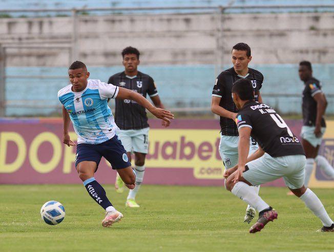 Imagen de la noticia: Aampetra clasificó a los octavos de la Copa Ecuador