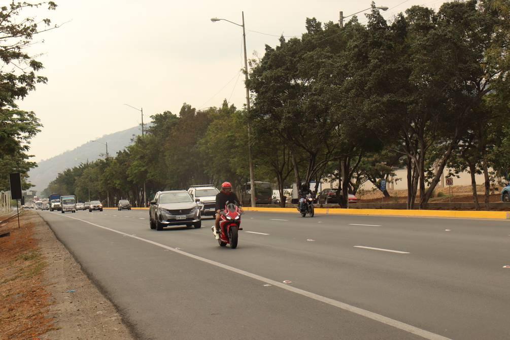 Imagen de la noticia: Fingía ser policía para detener la marcha de conductores
