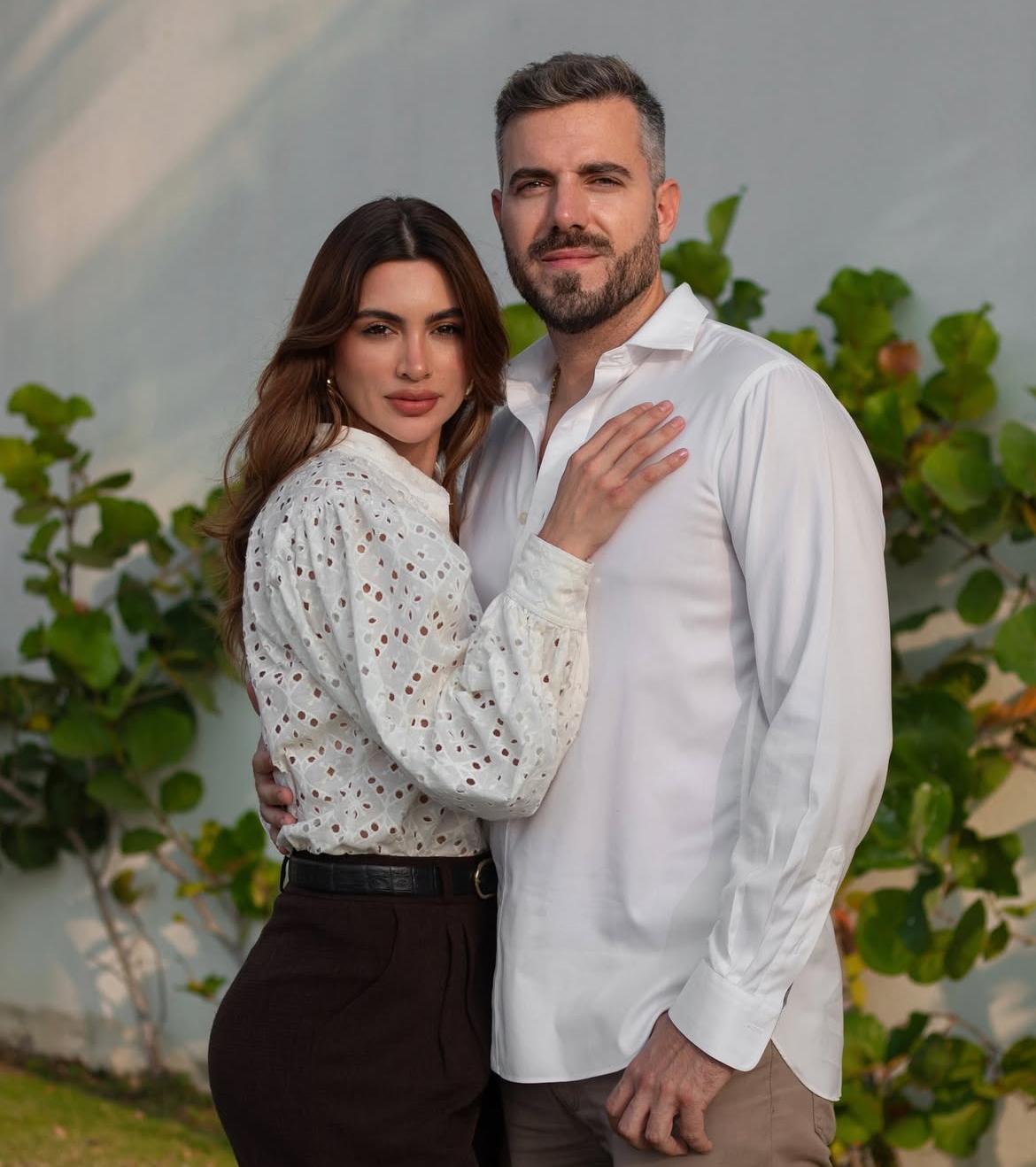Imagen de la noticia: Krystel Chuchuca se comprometió el mismo día de su cumpleaños, con Víctor López