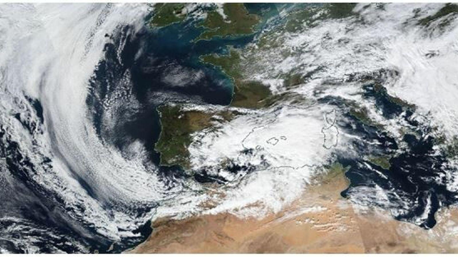 Imagen de la noticia: ¿Qué es la DANA?: el fenómeno climático que deja decenas de muertos en España