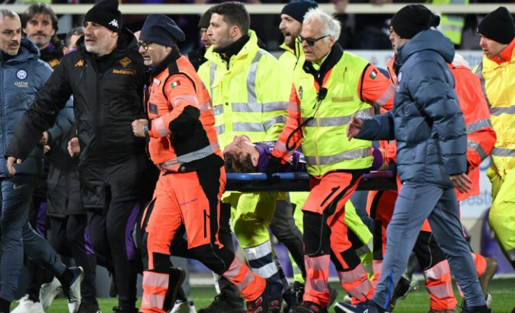Imagen de la noticia: Estado de salud de Edoardo Bove, futbolista que se desplomó durante un partido de fútbol