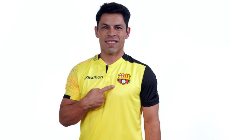 Imagen de la noticia: Segundo Castillo no seguirá en Barcelona: ¿Regresa Matías Oyola?