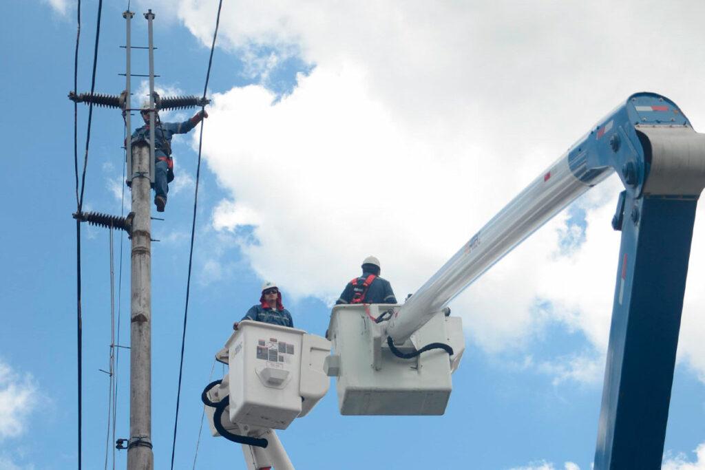 Imagen de la noticia: Ecuador reduce los cortes de luz a cinco horas desde este viernes 6 de diciembre