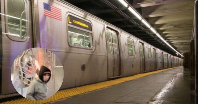 Imagen de la noticia: Hombre quema viva a una mujer en el metro de Nueva York (video)