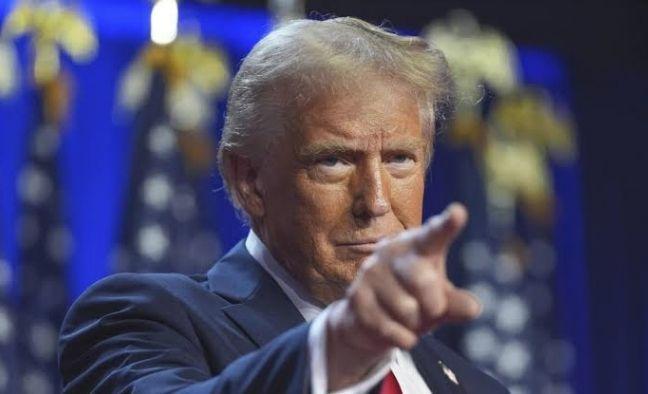 Imagen de la noticia: Presidente Trump planea masiva redada migratoria en Chicago