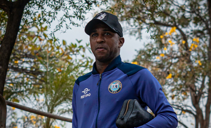 Imagen de la noticia: Miller Bolaños no seguirá en Guayaquil City; jugará en Perú