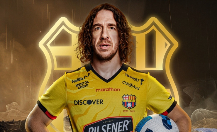 Imagen de la noticia: Carles Puyol llegará esta noche a Guayaquil para la Noche Amarilla de Barcelona