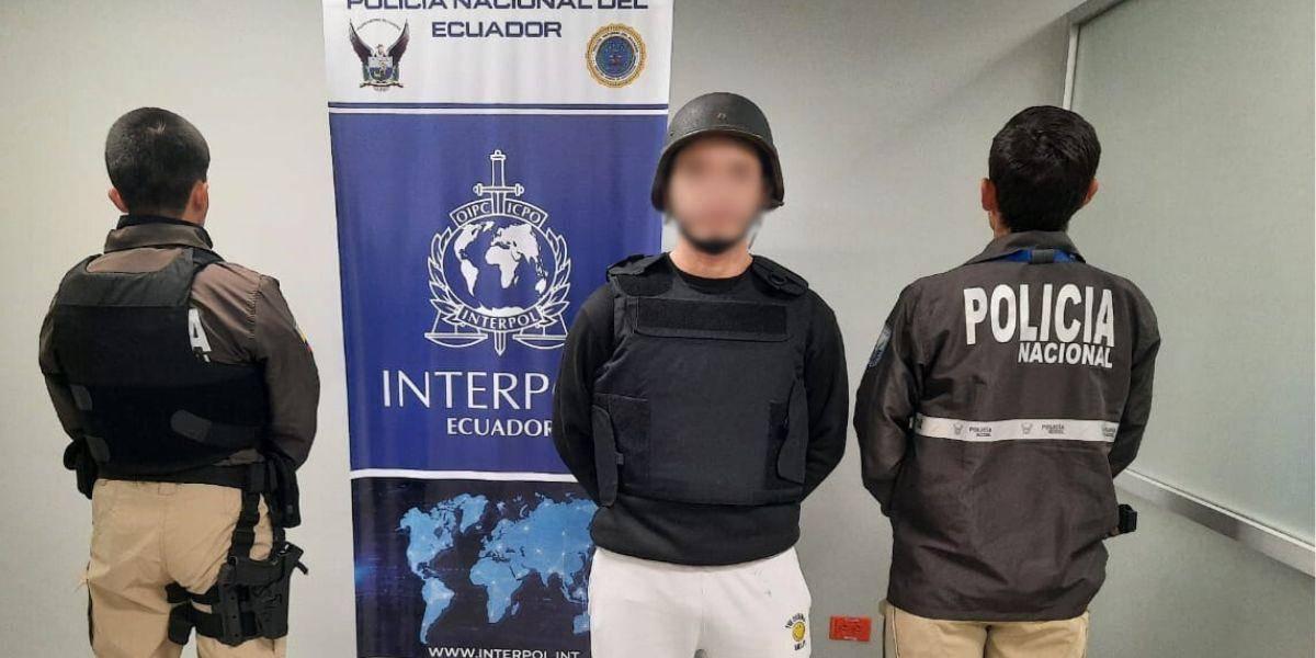 Imagen de la noticia: Extraditan a Jean Paúl Pisco Galarza, tercero más buscado en Ecuador, por el femicidio de su esposa