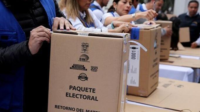 Imagen de la noticia: Resultados oficiales del CNE: primeros datos del escrutinio a partir de las 19h30