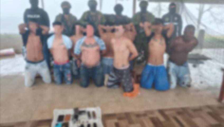 Imagen de la noticia: Quedaron en libertad presuntos miembros de «Los Choneros» capturados en Olmedo