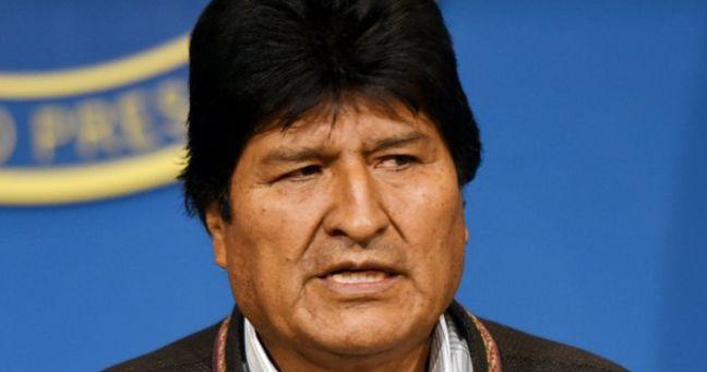 Imagen de la noticia: Evo Morales insiste en su candidatura presidencial pese a prohibición por límite de mandatos