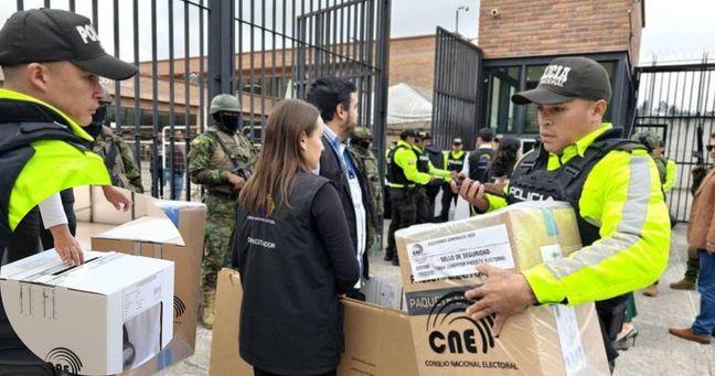 Imagen de la noticia: Segunda vuelta electoral 2025: ¿Se puede cambiar de recinto electoral en Ecuador?