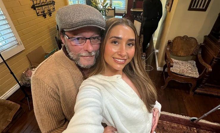 Imagen de la noticia: De grabarse con 100 hombres a acostarse con un fan en un geriátrico:¿Es este el nuevo proyecto de Lily Phillips?