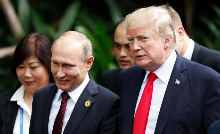 Imagen de la noticia: ¿Fin de la guerra? Trump y Putin conversarán sobre Ucrania: el republicano plantea dividir activos