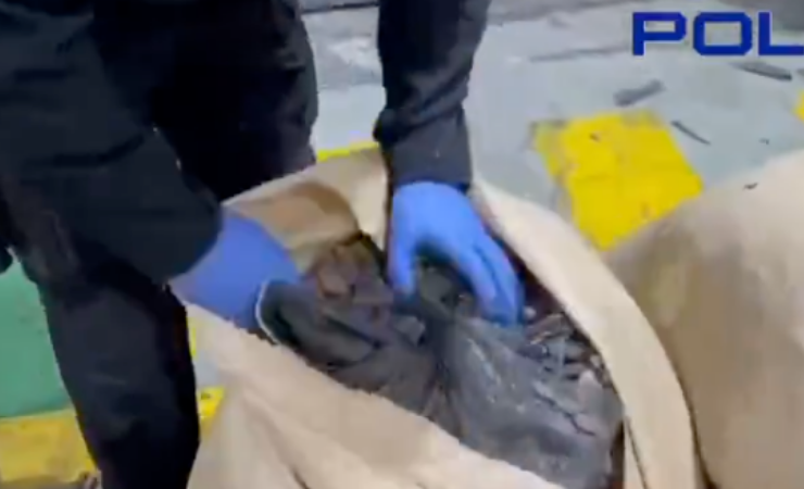 Imagen de la noticia: Incautan más de dos toneladas de cocaína en un operativo antidrogas en Guayaquil