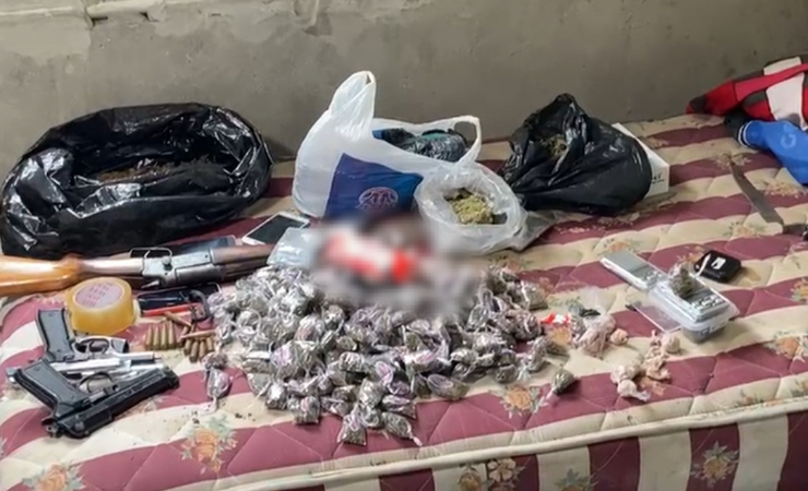 Imagen de la noticia: Policía rescata a ciudadano cautivo en centro de operaciones criminal en Guayaquil