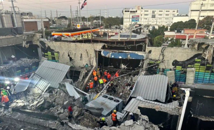 Imagen de la noticia: Rubby Pérez fue rescatado con vida tras derrumbe en discoteca de República Dominicana que dejó más de 25 muertos