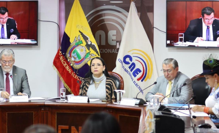 Imagen de la noticia: Correísmo insiste en impugnar resultados mientras el CNE proclama oficialmente la reelección de Daniel Noboa