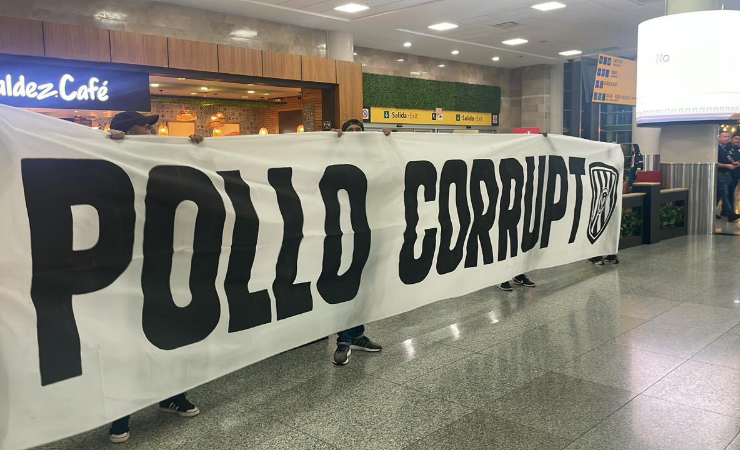 Imagen de la noticia: «Pollo corrupto»: tenso recibimiento en Guayaquil a Independiente del Valle previo al duelo con Barcelona SC