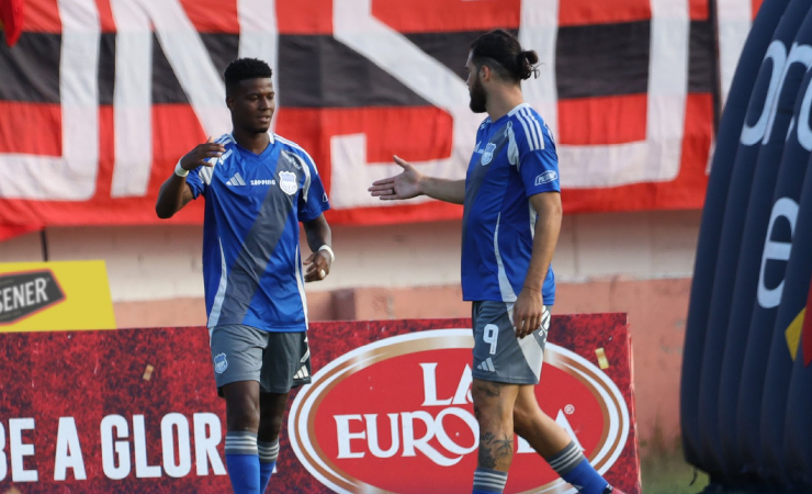 Imagen de la noticia: Emelec respira: salió de la zona de descenso tras vencer 1-0 a Deportivo Cuenca