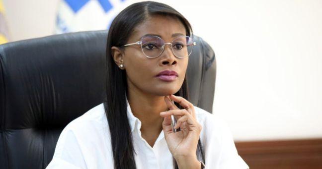 Imagen de la noticia: Diana Salazar seguirá como fiscal general mientras no se designe a su reemplazo