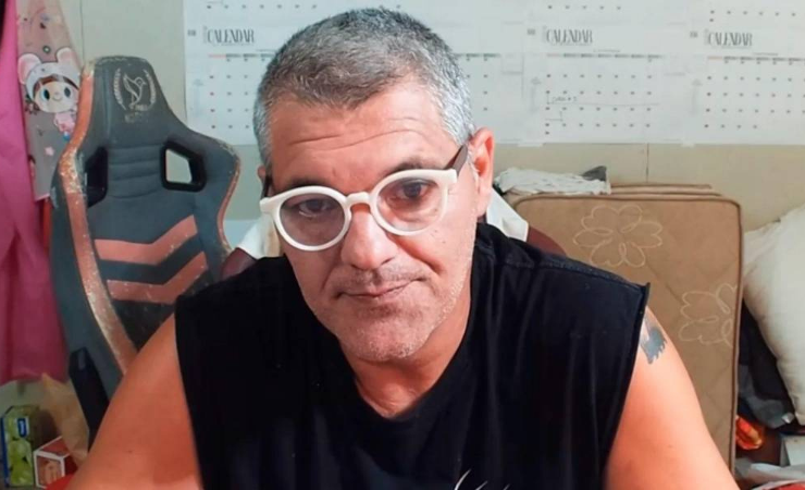 Frank Cuesta conmociona con confesión pública: “Todo ha sido un personaje” y su hijo asegura que fue forzado