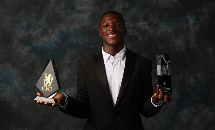 Moisés Caicedo: «Me dije que esta sería mi temporada» 