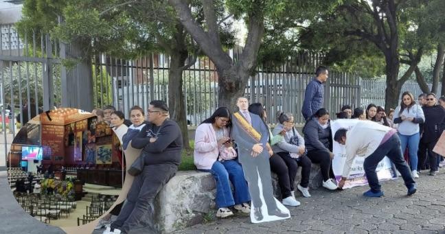 Imagen de la noticia: Ecuatorianos se reúnen en El Arbolito previo a la posesión presidencial de Daniel Noboa