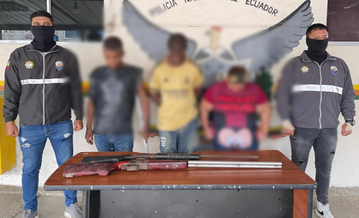 Imagen de la noticia: Esmeraldas, Guayas e Imbabura: Operativos simultáneos dejan varios detenidos por robo, extorsión y tenencia de armas en tres provincias del país