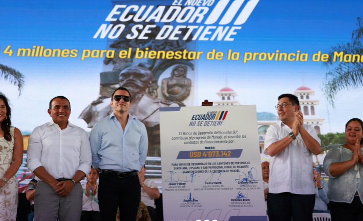 Imagen de la noticia: Daniel Noboa llega con obras a Manabí: más de USD 4 millones para transformar la provincia