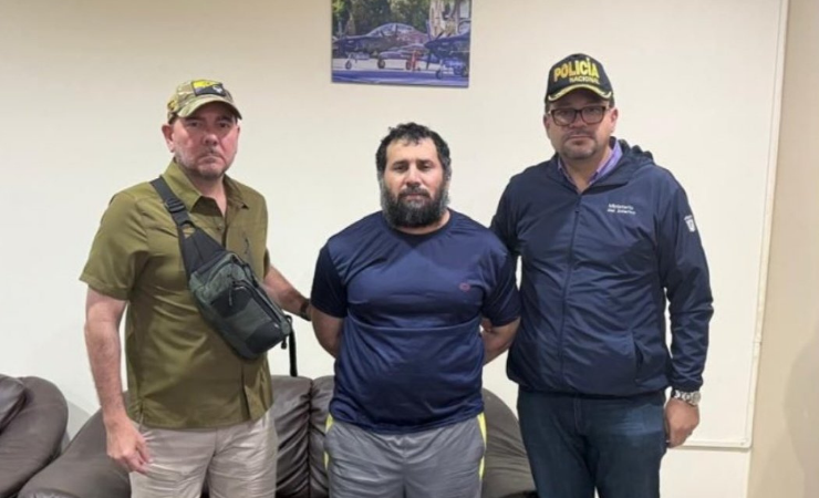 Imagen de la noticia: Rafael Correa arremete contra el Gobierno por la captura de alias Fito: “Nos gobiernan mediocres”