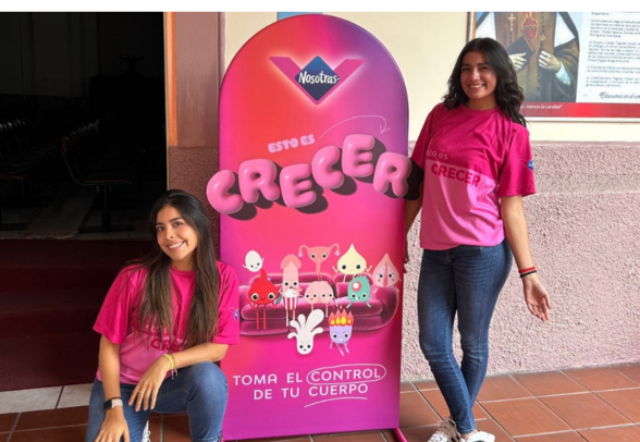 Imagen de la noticia: Nosotras® impulsa el acceso a la educación menstrual en Ecuador con la entrega de 300.000 kits escolares en 2025