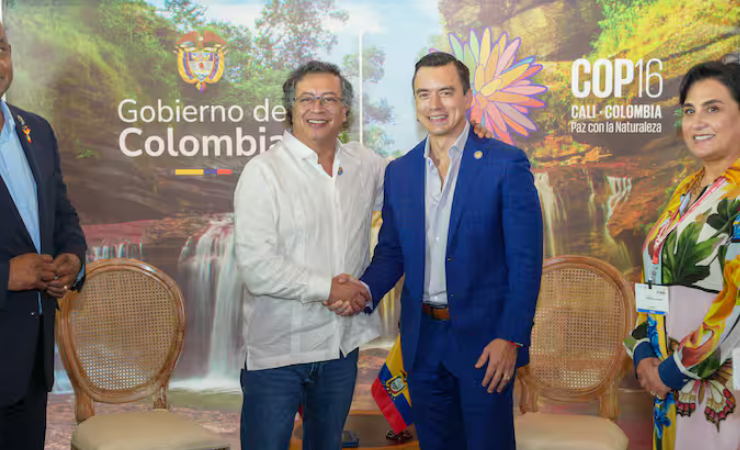 Colombia reanuda suministro de energía a Ecuador desde el 18 de julio