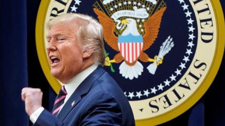 Imagen de la noticia: Tribunal frena orden de Trump: mantener ciudadanía por nacimiento no es inconstitucional