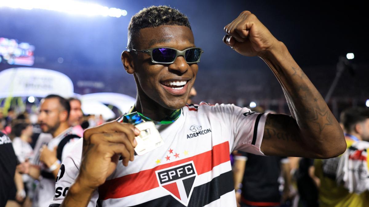 Robert Arboleda cerca de renovar con Sao Paulo hasta 2028