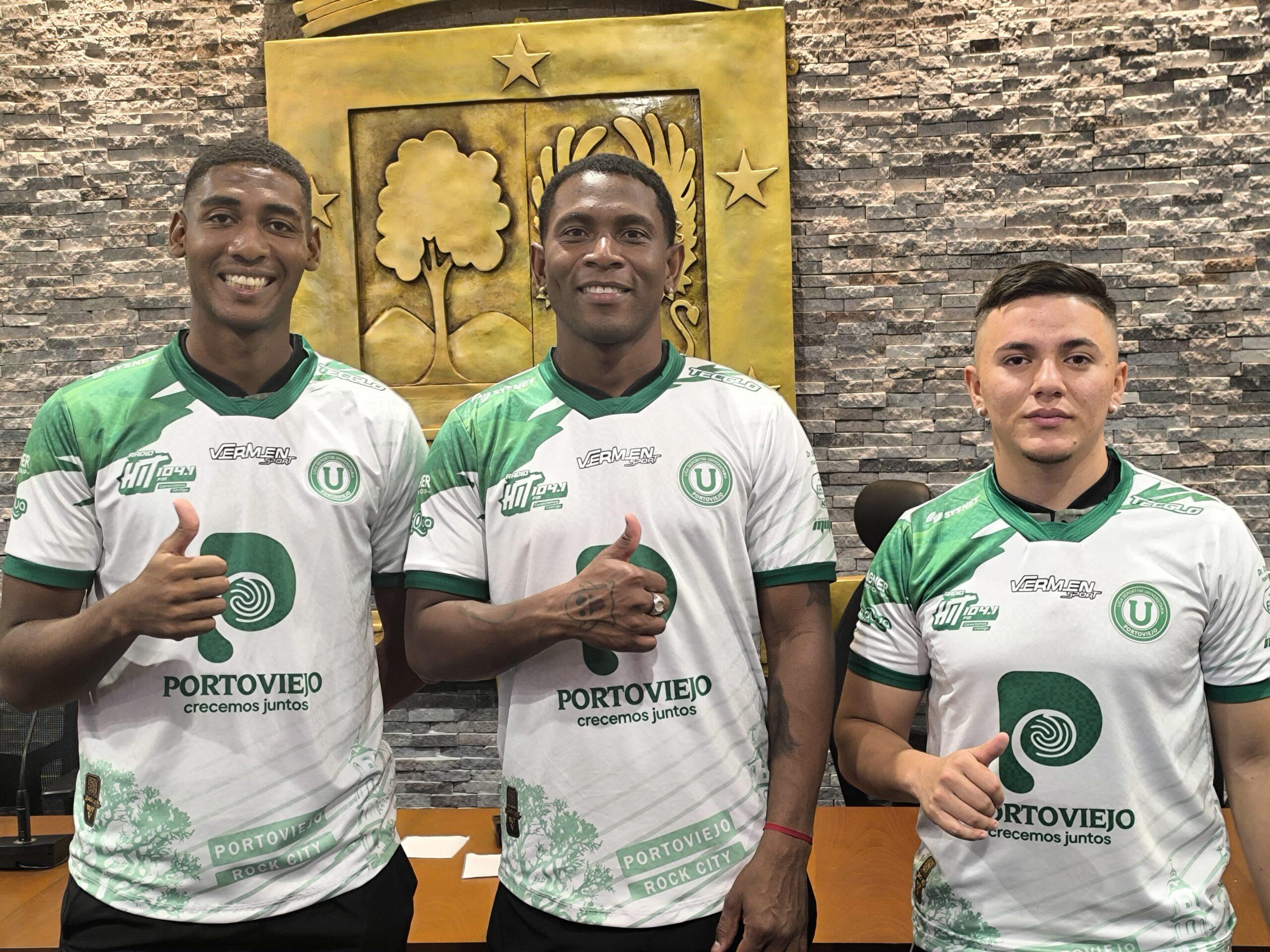 Imagen de la noticia: Exfiguras de Barcelona y Emelec refuerzan a Liga de Portoviejo en Segunda Categoría