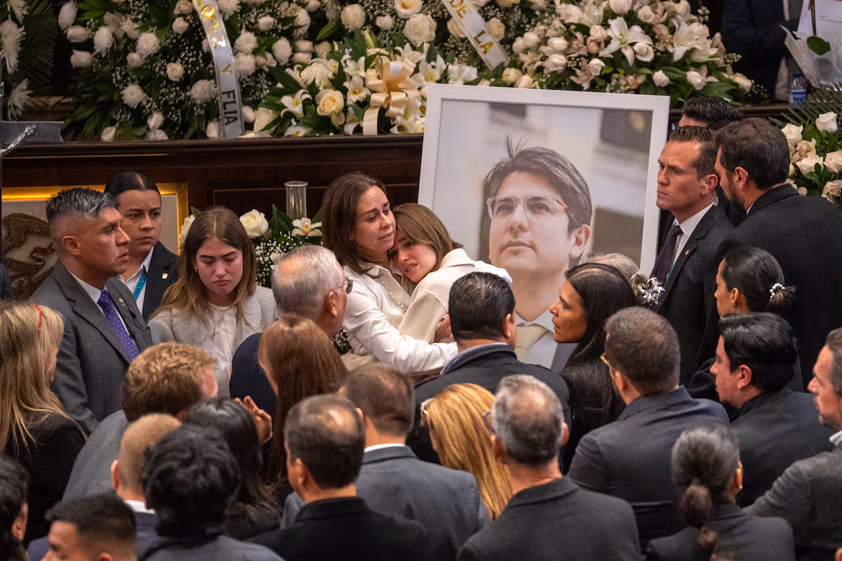 Adiós a Miguel Uribe Turbay: velorio entre lágrimas y llamados a la reconciliación