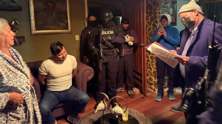 Caso Quimérico: alcalde de Pujilí y una docena más de funcionarios municipales fueron capturados en Cotopaxi